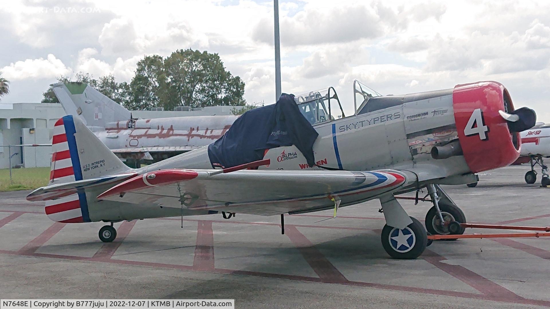 N7648E, 1942 North American SNJ-3 Texan C/N 78-6987, at Wing Over Miami Museum