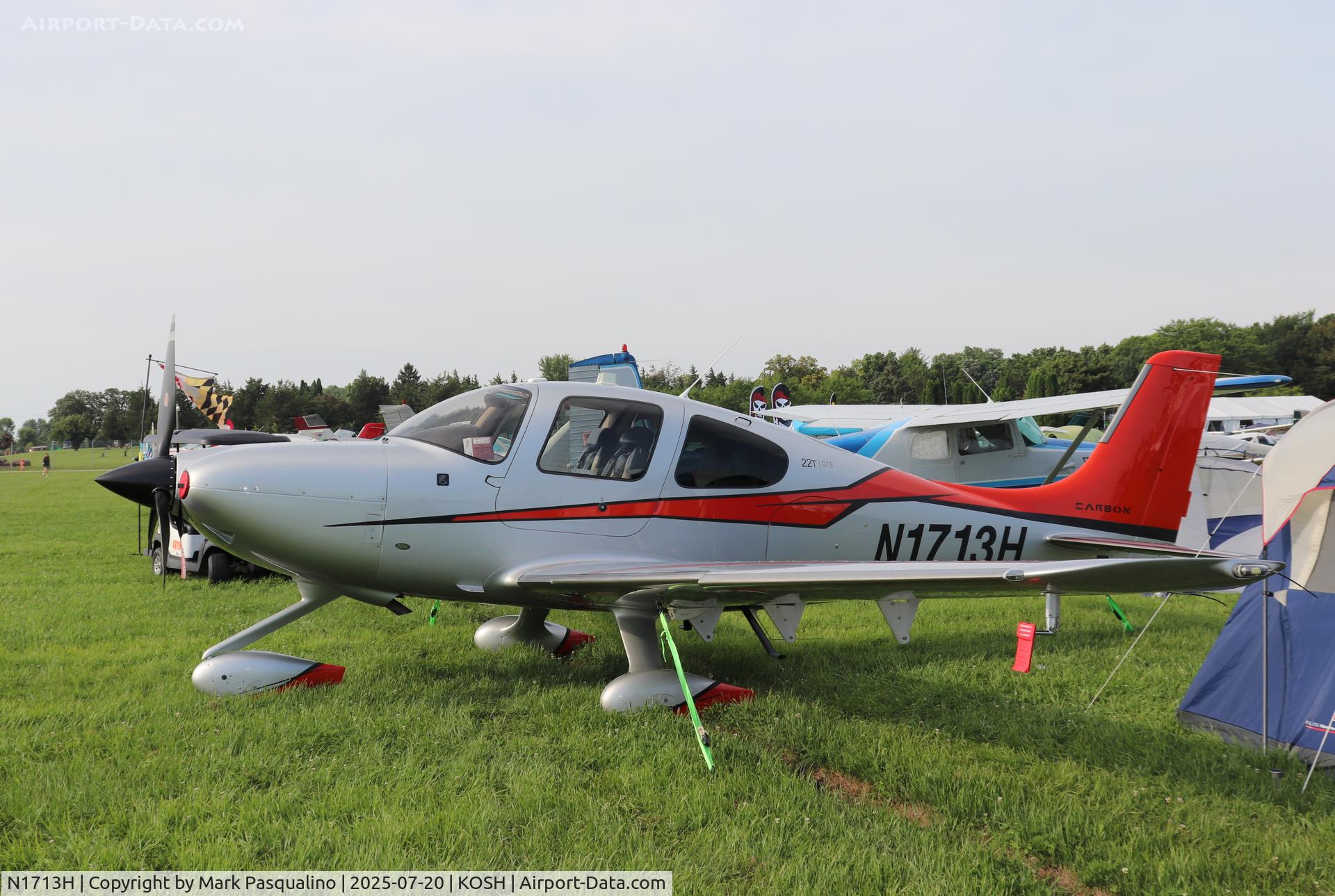 N1713H, 2014 Cirrus SR22T C/N 0944, Cessna SR22T