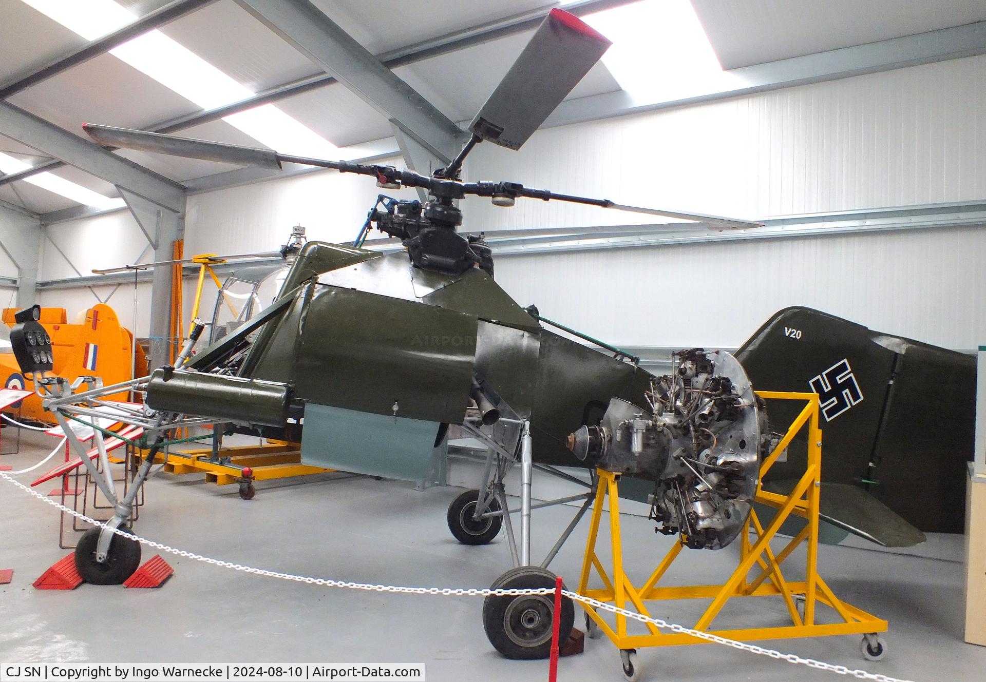 CJ SN, 1943 Flettner Fl-282V-20 C/N 282000020, Flettner Fl 282V-20 (restored/aft fuselage rebuilt by the museum, displayed as 