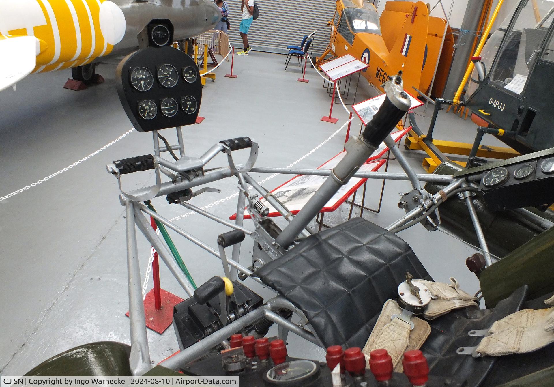 CJ SN, 1943 Flettner Fl-282V-20 C/N 282000020, Flettner Fl 282V-20 (restored/aft fuselage rebuilt by the museum, displayed as 