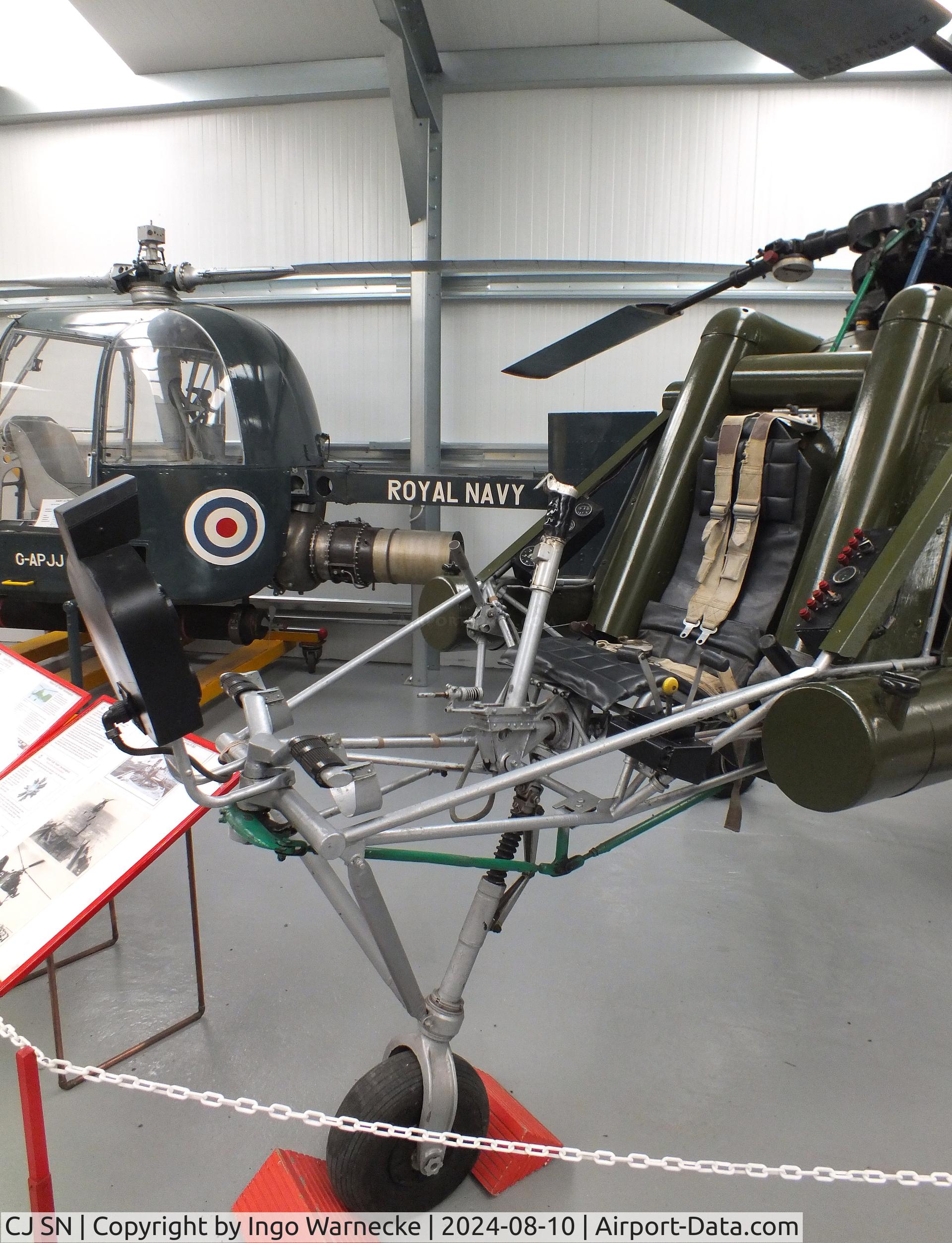 CJ SN, 1943 Flettner Fl-282V-20 C/N 282000020, Flettner Fl 282V-20 (restored/aft fuselage rebuilt by the museum, displayed as 