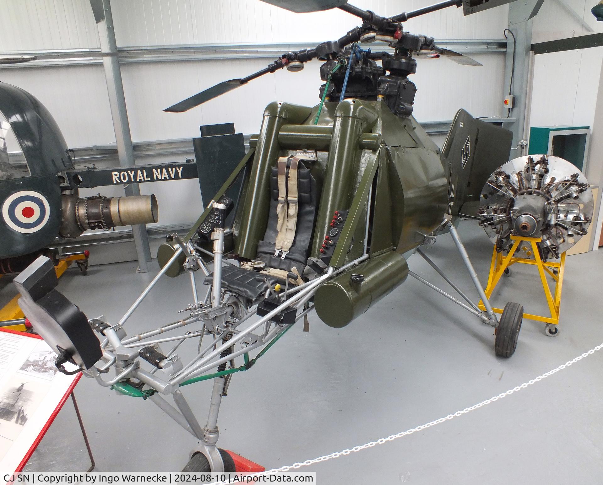 CJ SN, 1943 Flettner Fl-282V-20 C/N 282000020, Flettner Fl 282V-20 (restored/aft fuselage rebuilt by the museum, displayed as 