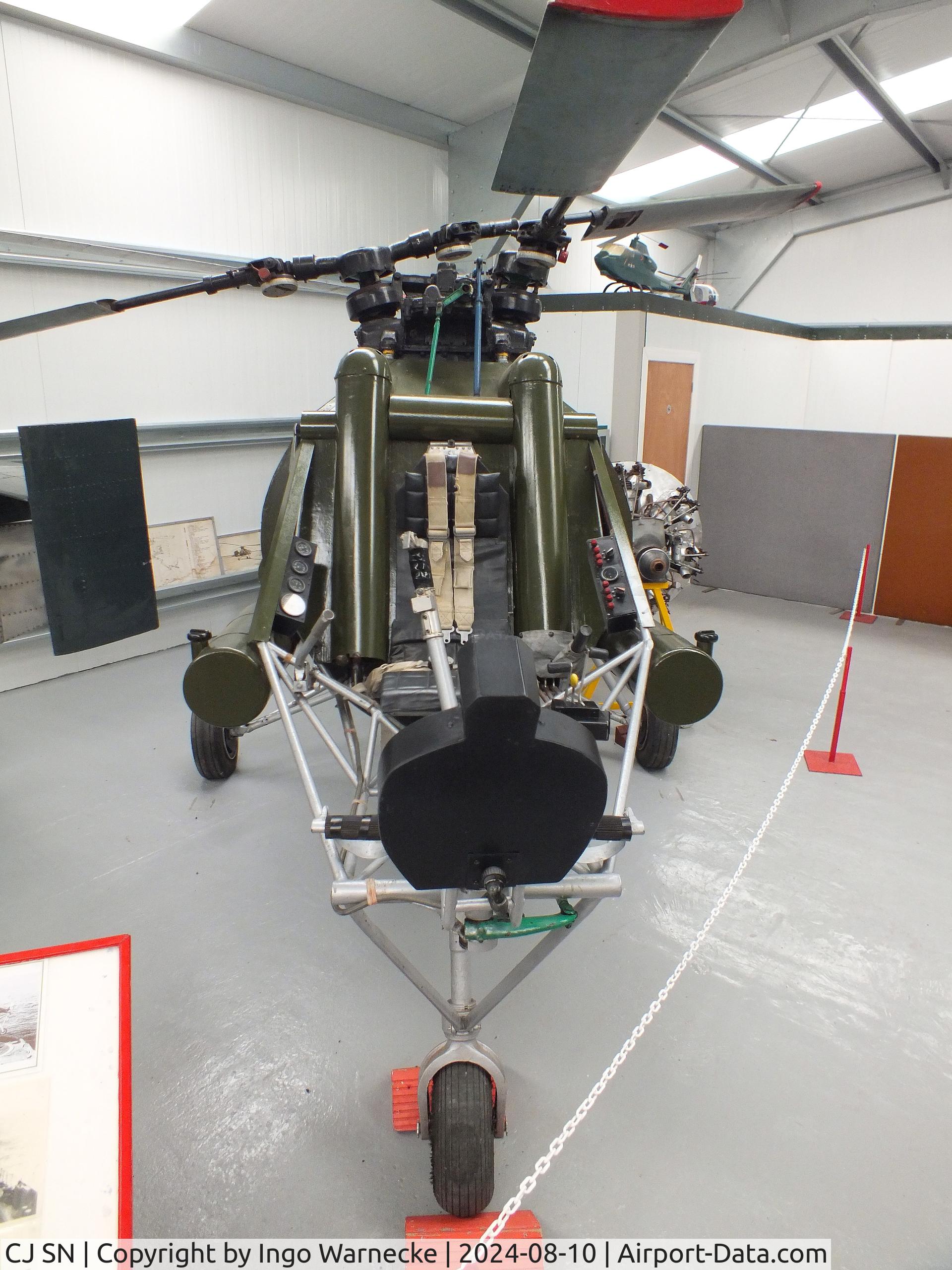 CJ SN, 1943 Flettner Fl-282V-20 C/N 282000020, Flettner Fl 282V-20 (restored/aft fuselage rebuilt by the museum, displayed as 