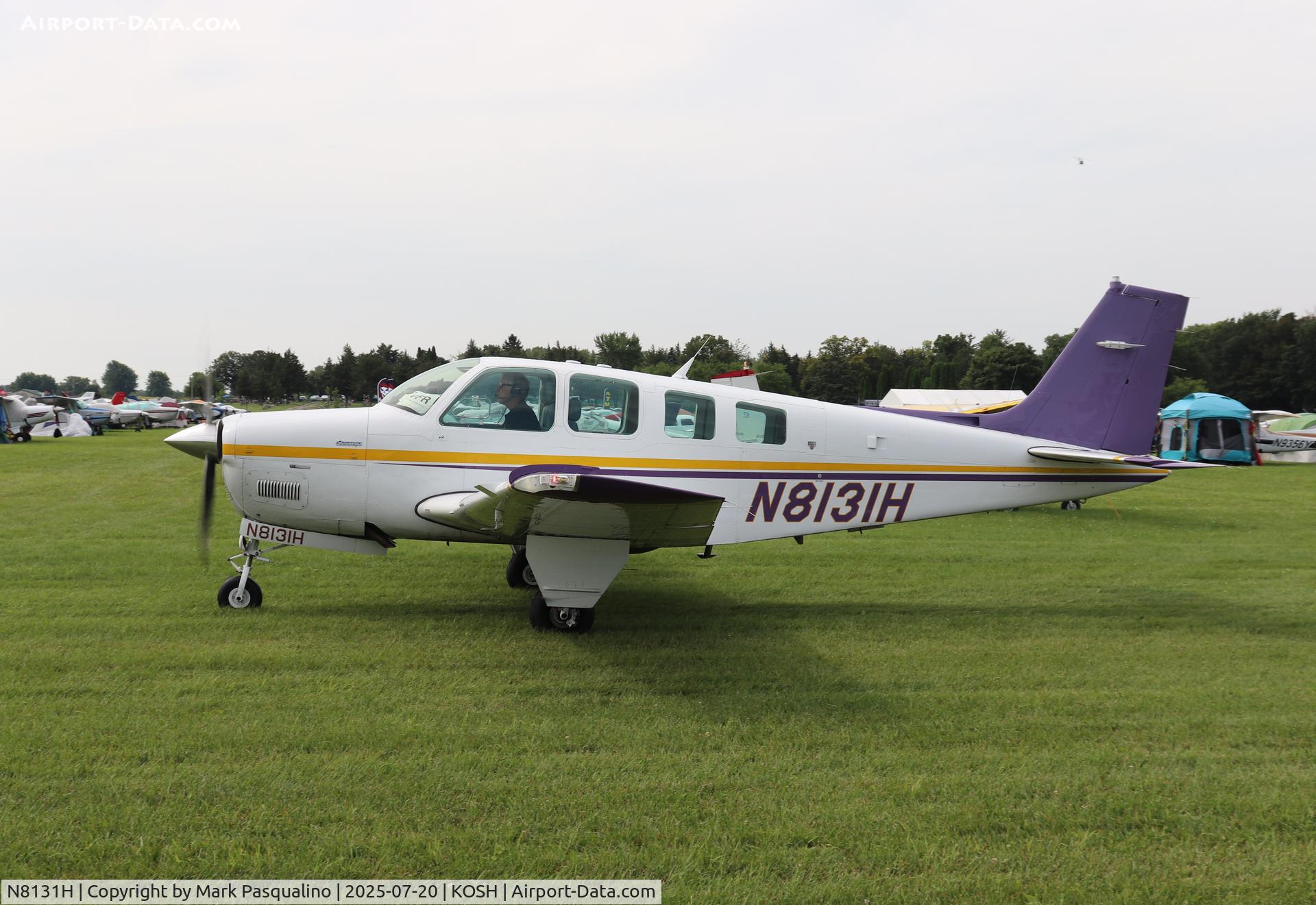 N8131H, 1992 Beech A36 Bonanza 36 C/N E-2755, Beech A36