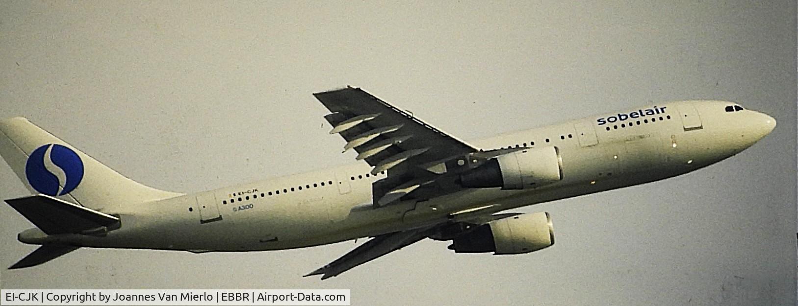 EI-CJK, 1975 Airbus A300B4-2C/103 C/N 020, ex-slide