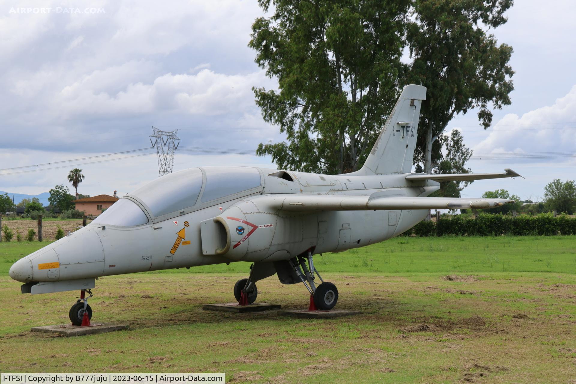 I-TFSI, SIAI-Marchetti S-211 C/N 003/01-003, at Piana delle Orme Museum