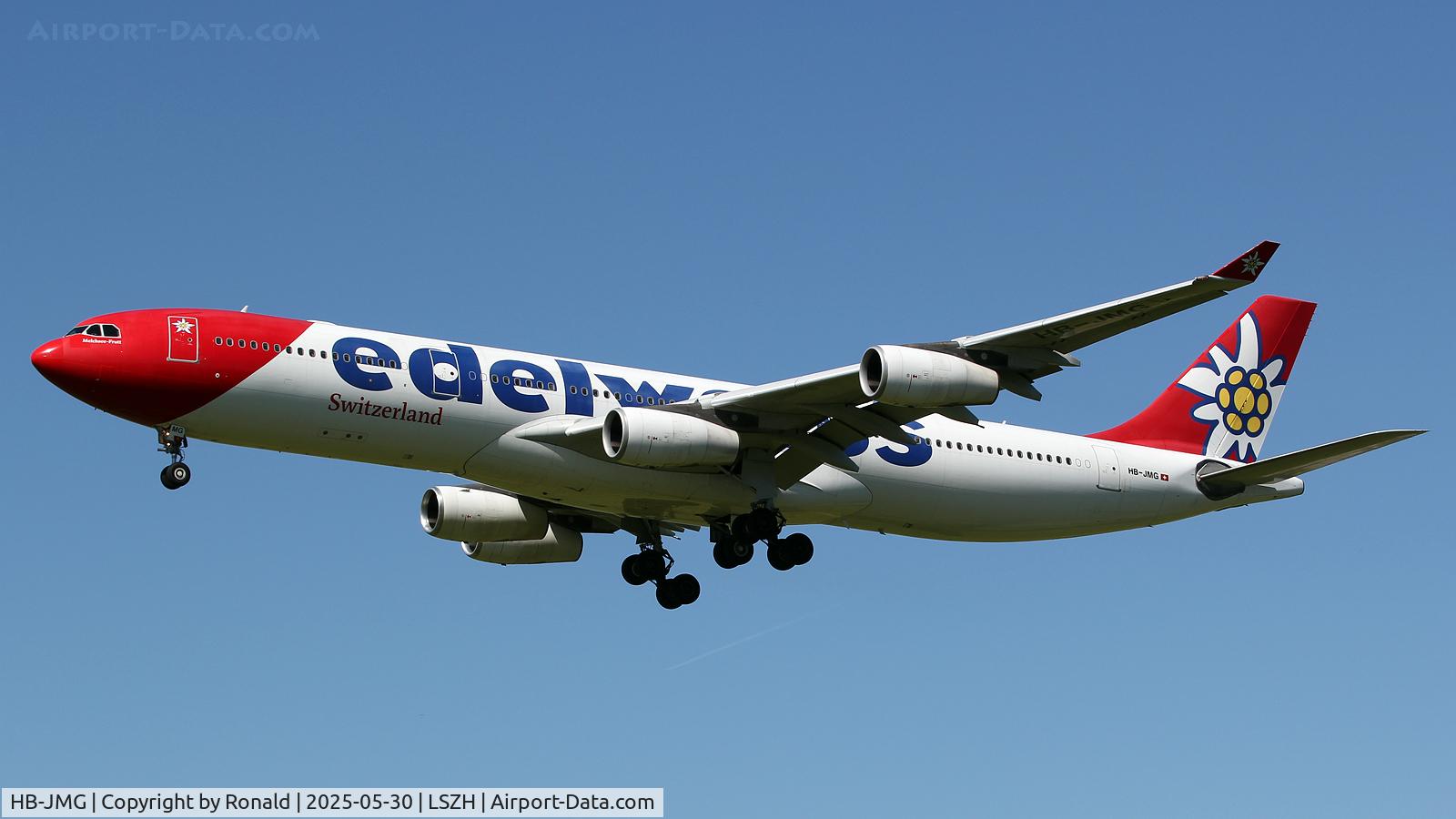 HB-JMG, 2003 Airbus A340-313 C/N 562, at zrh