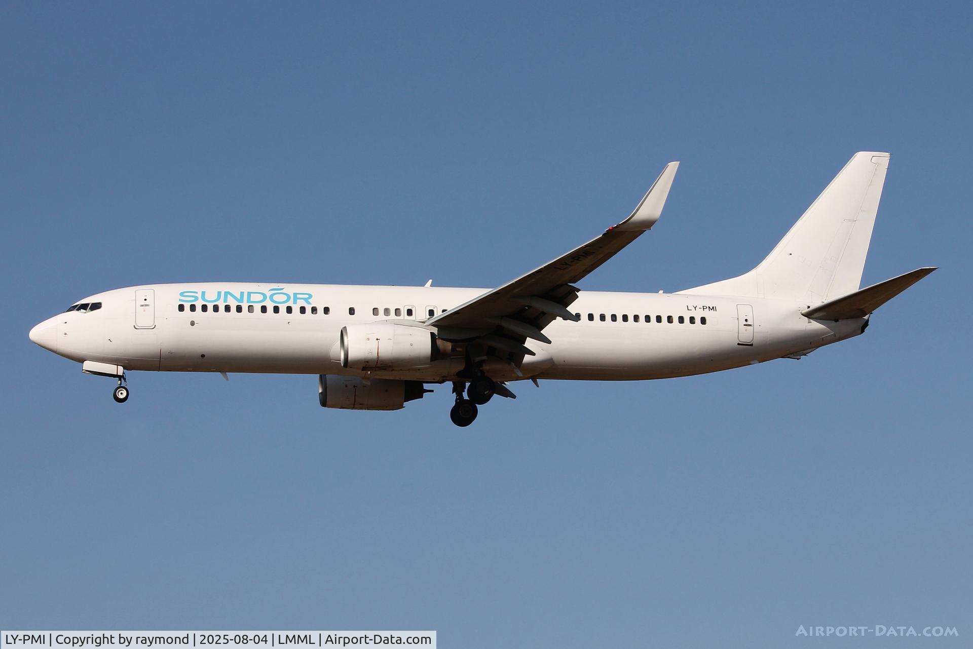 LY-PMI, 2001 Boeing 737-8Q8 C/N 28241, Boeing 737-8Q8 reg LY-PMI of Sun d'Or (Klasjet) with Maccabi Tel Aviv Football Club Team on board on final approach for RW31, Malta.