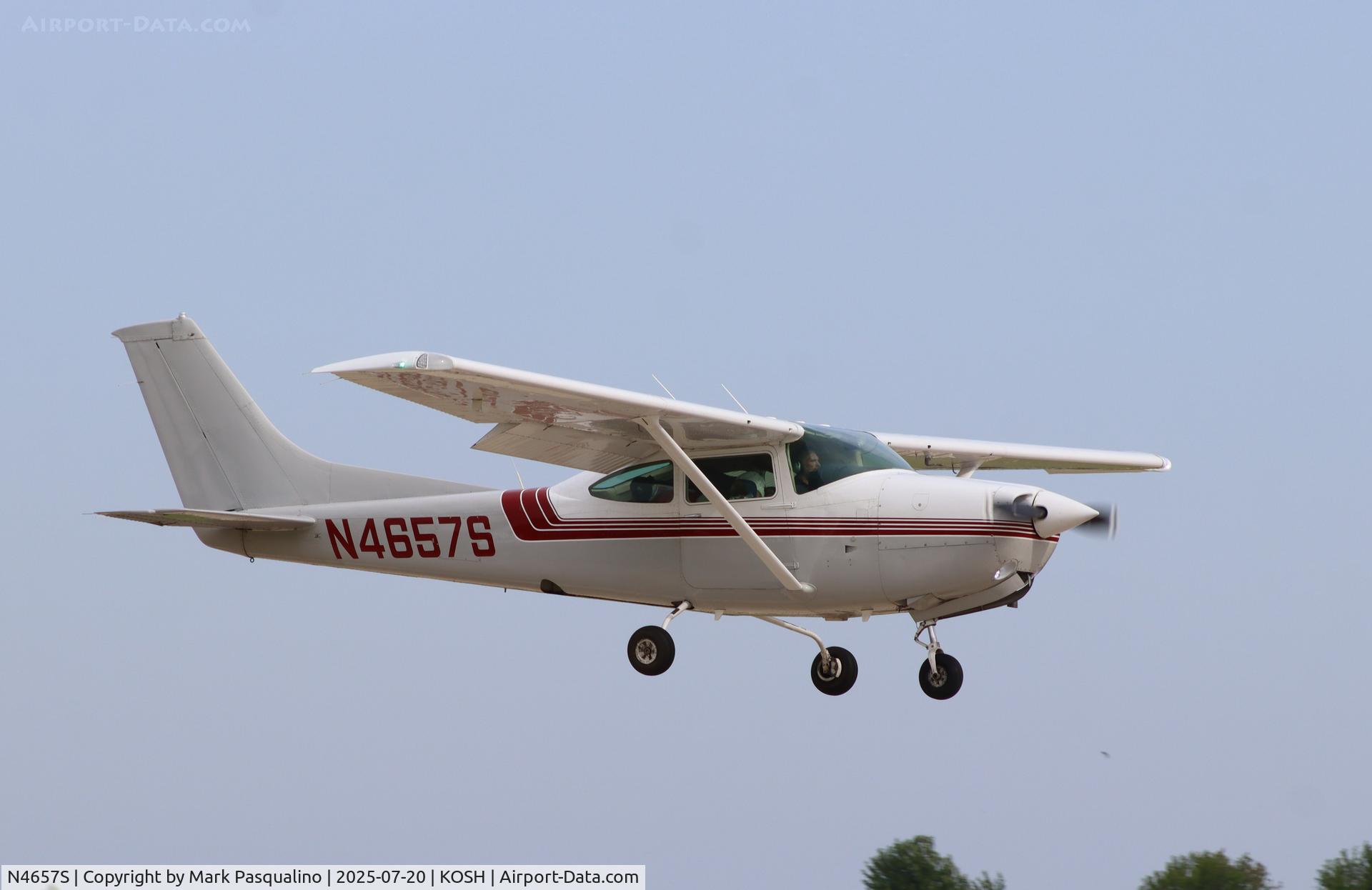 N4657S, Cessna TR182 Turbo Skylane RG C/N R18201369, Cessna TR182
