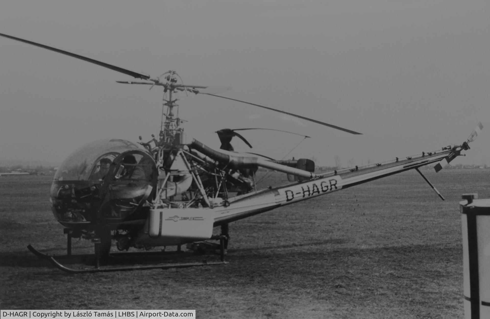 D-HAGR, Hiller UH-12E C/N unknown D-HAGR, UH-12ET at Budaörs airport (Hungary), 1983