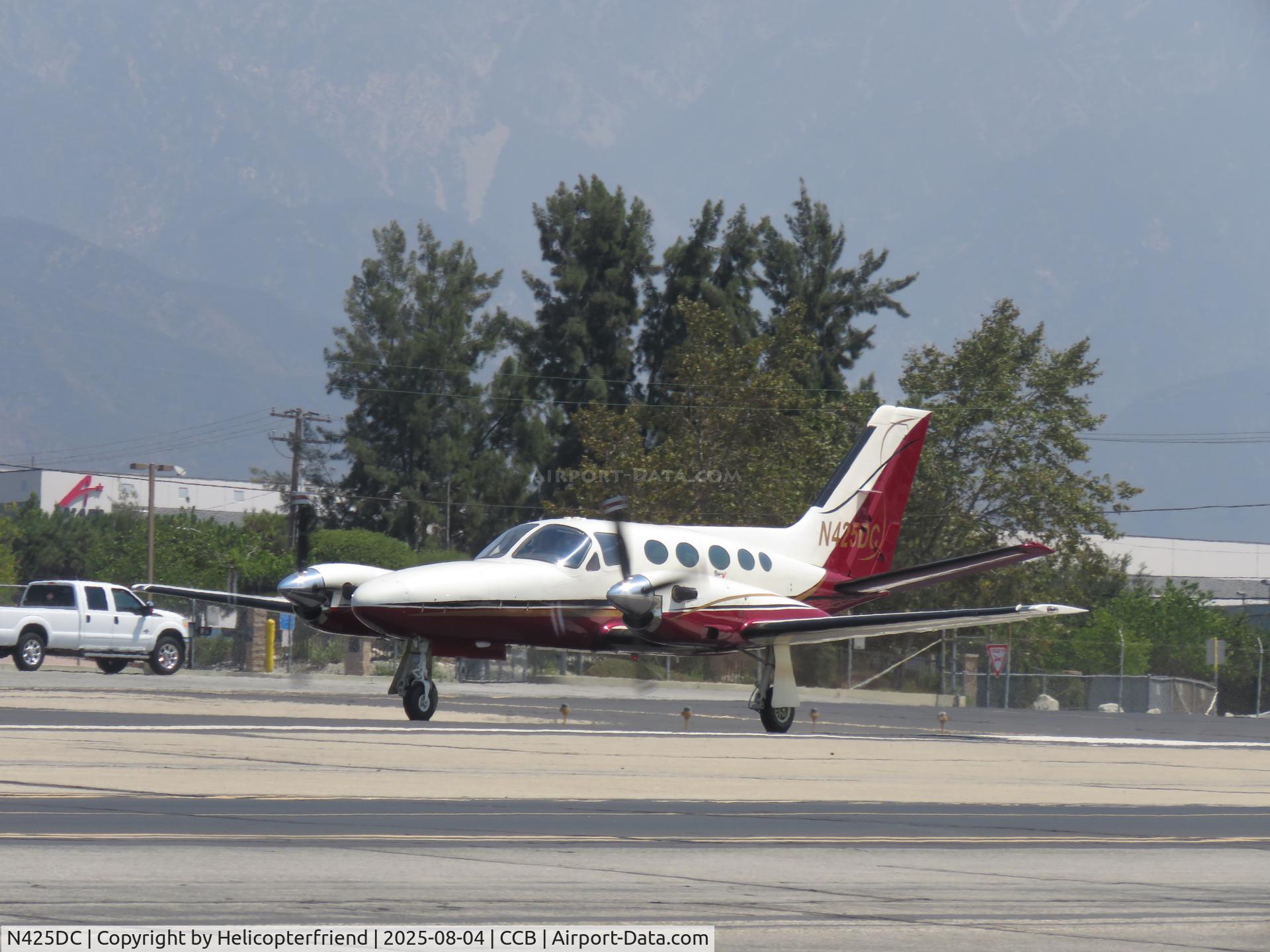 N425DC, 1983 Cessna 425 Conquest I C/N 425-0185, Take off roll