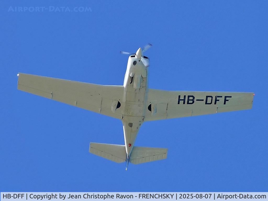 HB-DFF, 1978 Mooney M20J 201 201 C/N 24-0545, over Cap-Ferret beach