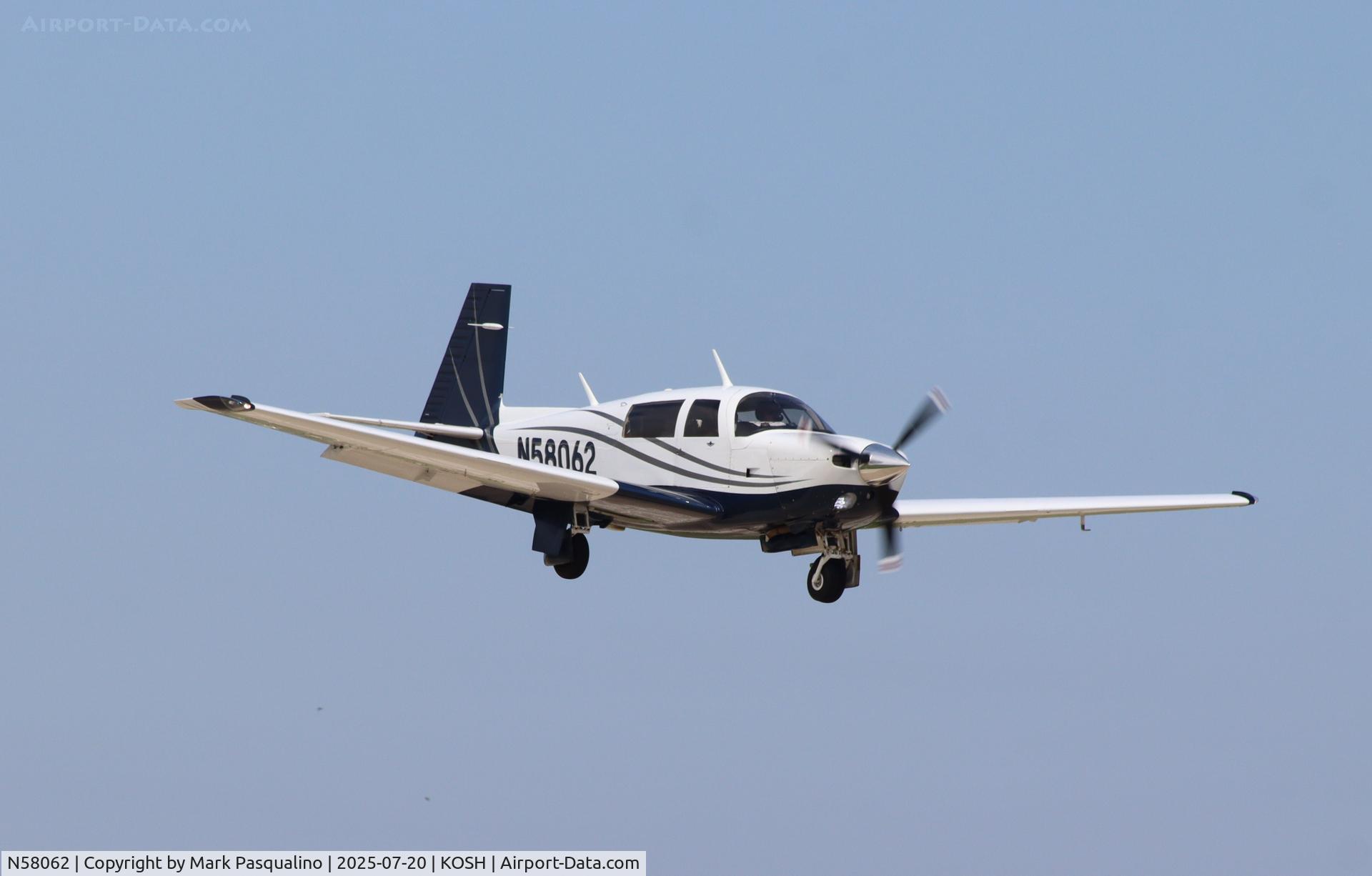 N58062, Mooney M20J 201 C/N 24-1540, Mooney M20J