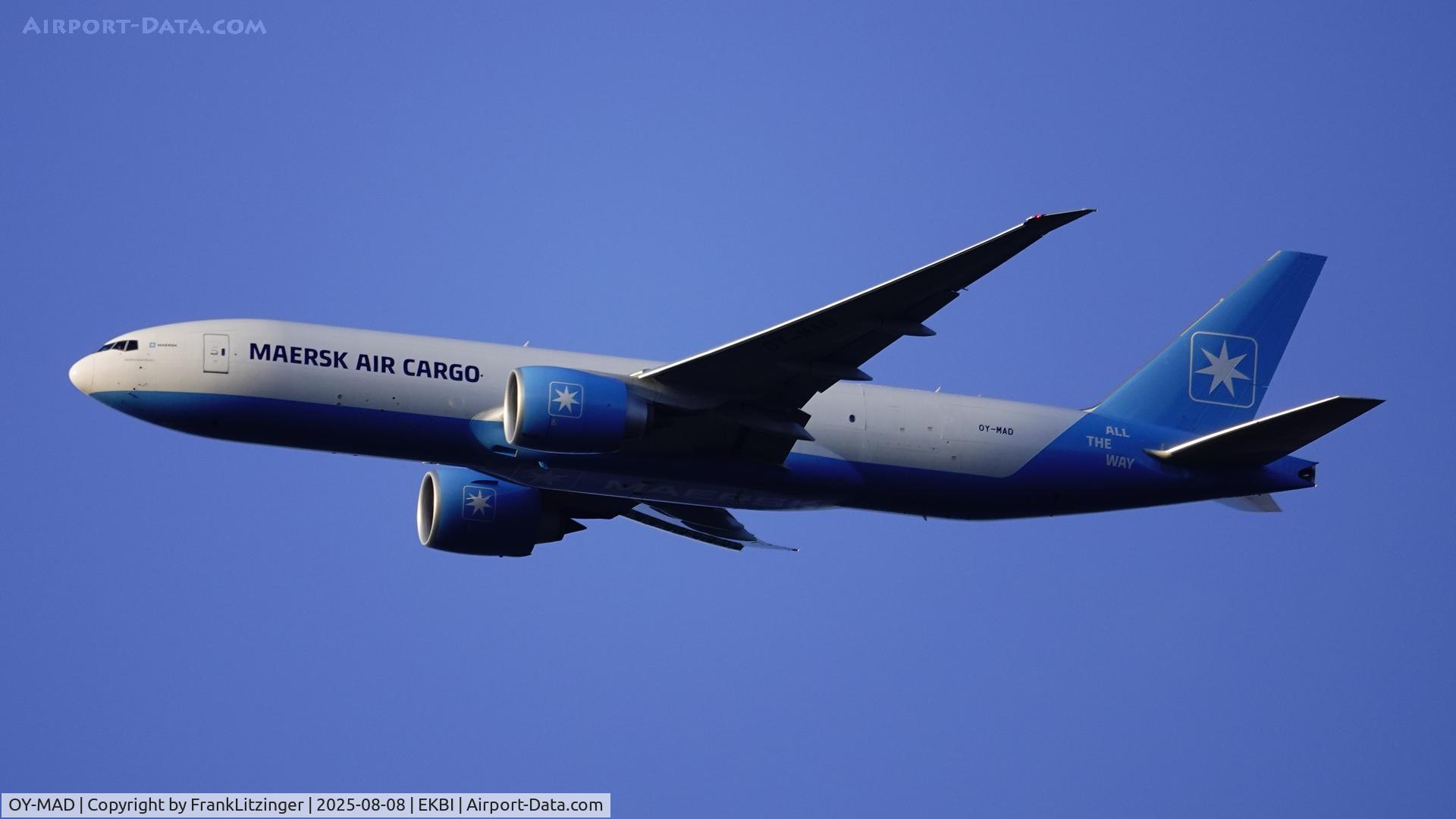 OY-MAD, 2024 Boeing 777-F C/N 67866, Final Approach RWY 27