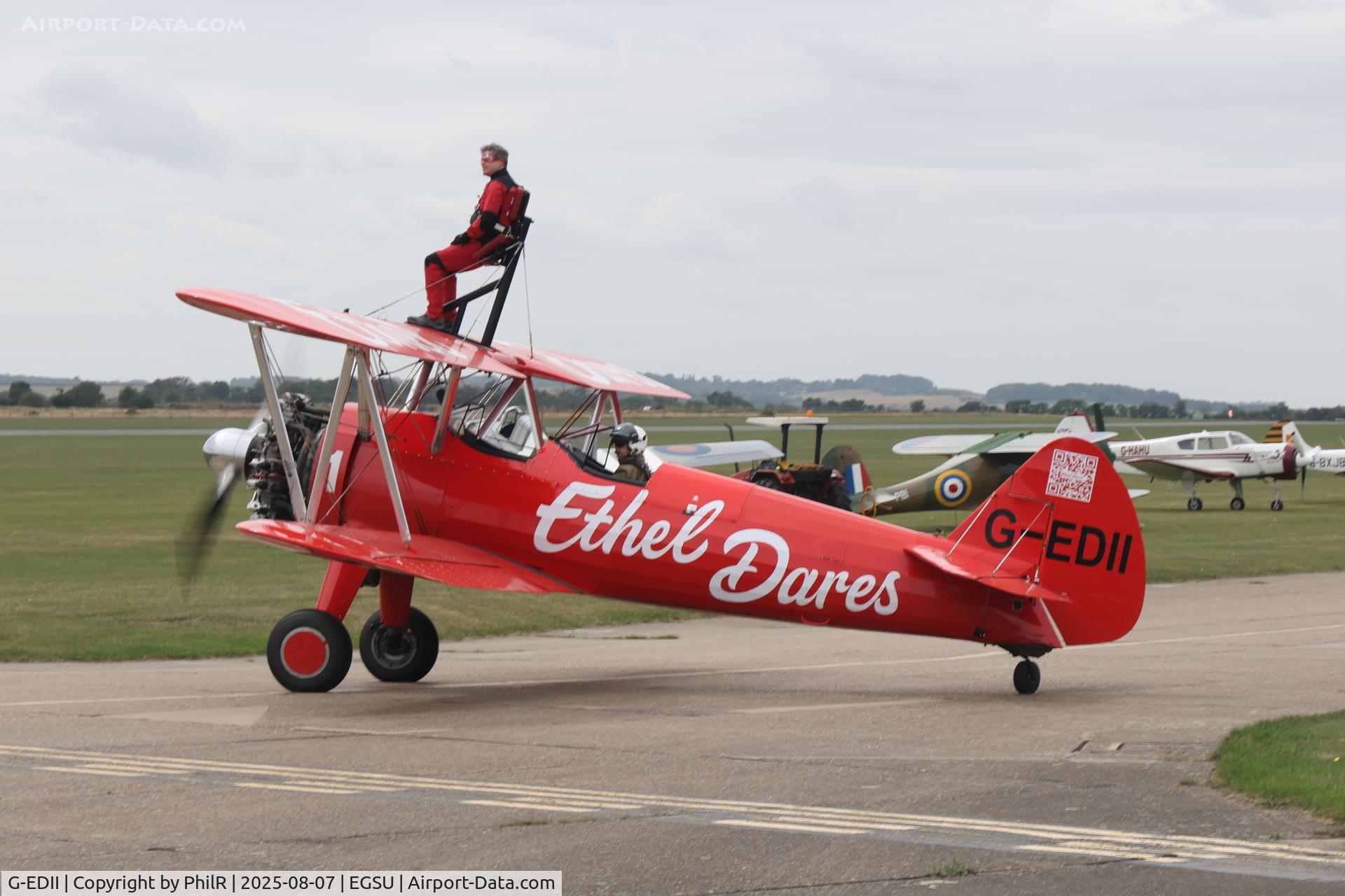G-EDII, 1942 Boeing Stearman E75 C/N 75-5498, G-EDII 1942 Boeing E75 Kaydet Duxford 