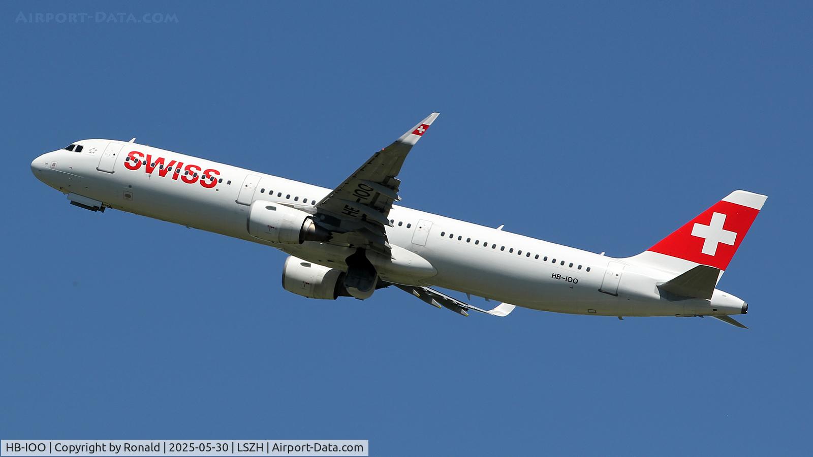 HB-IOO, 2016 Airbus A321-212 C/N 7007, at zrh
