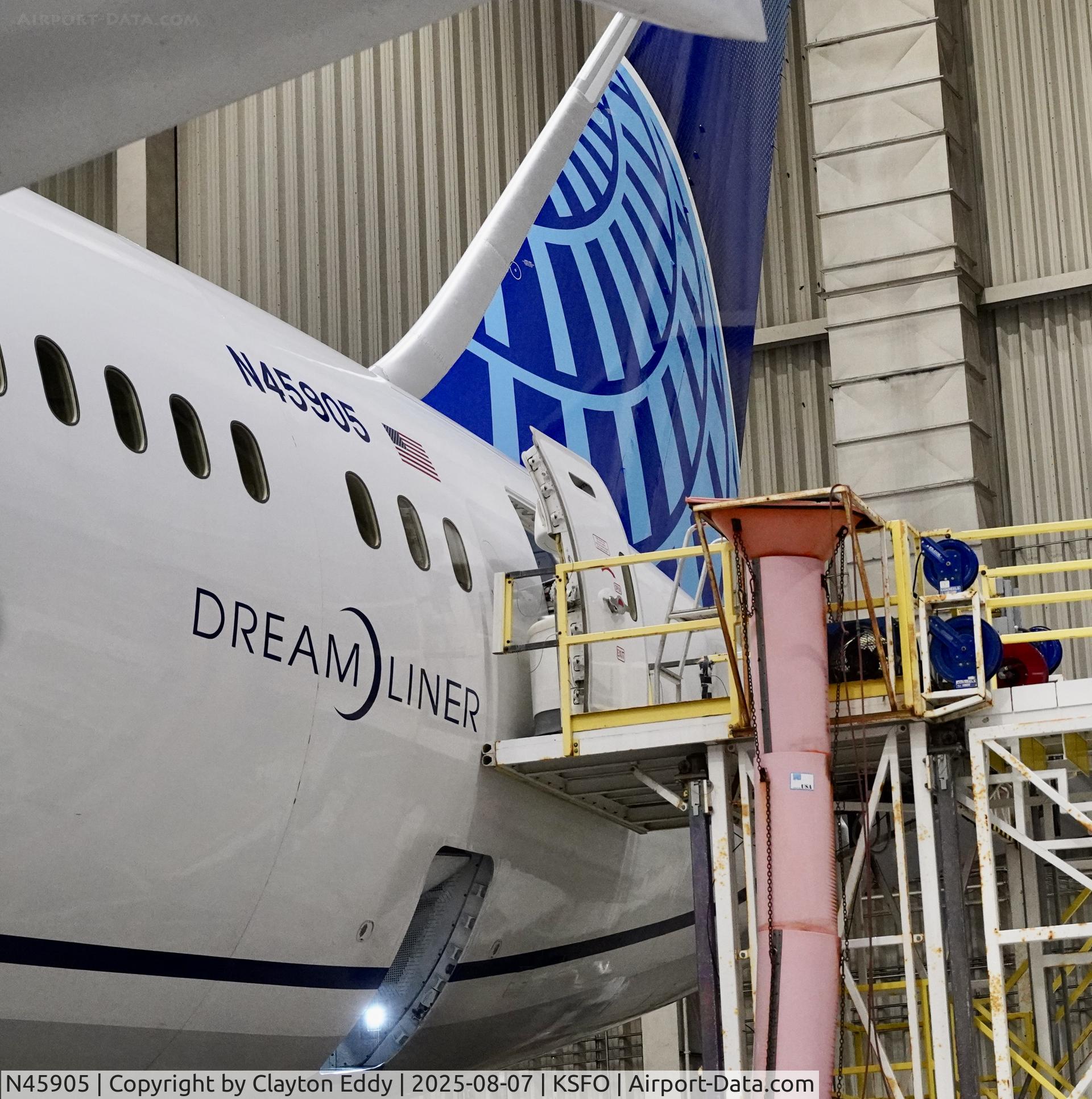 N45905, 2012 Boeing 787-8 Dreamliner Dreamliner C/N 34825, SFO 2025