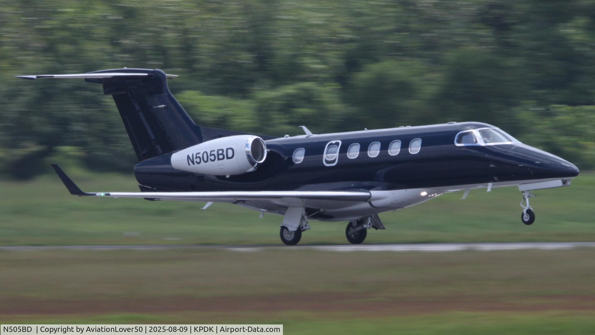 N6867Z, 1981 Cessna 421C Golden Eagle C/N 421C1090, Wheels Up Phenom 300