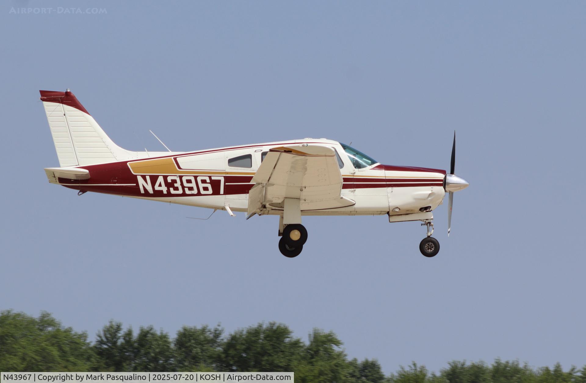 N43967, 1977 Piper PA-28R-201 Cherokee Arrow III C/N 28R-7737140, Piper PA-28R-201
