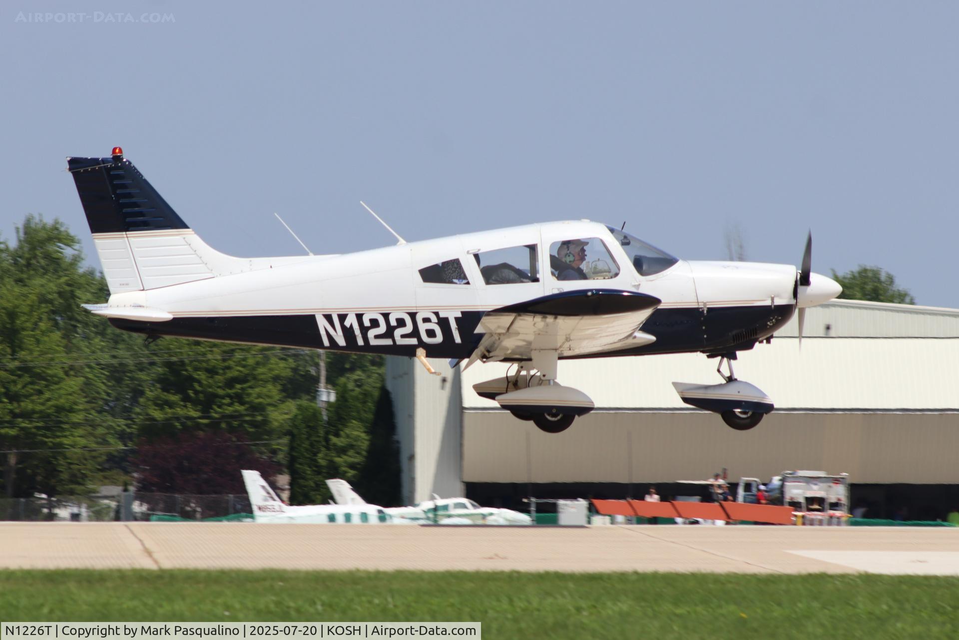 N1226T, 1972 Piper PA-28-180 C/N 28-7205269, Piper PA-28-180