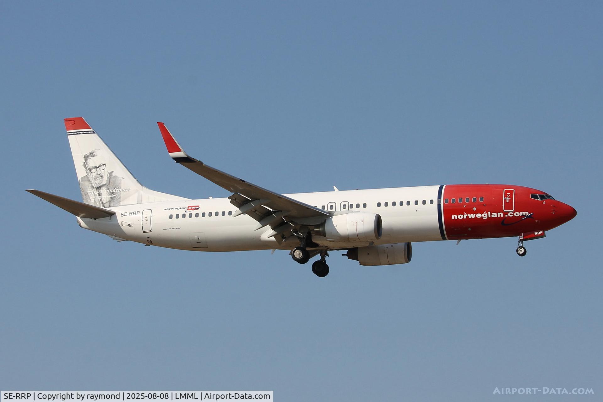 SE-RRP, 2011 Boeing 737-8JP C/N 39047, Boeing 737-8JP of Norwegian Air Shuttle reg SE-RRP landing in Malta RW13.