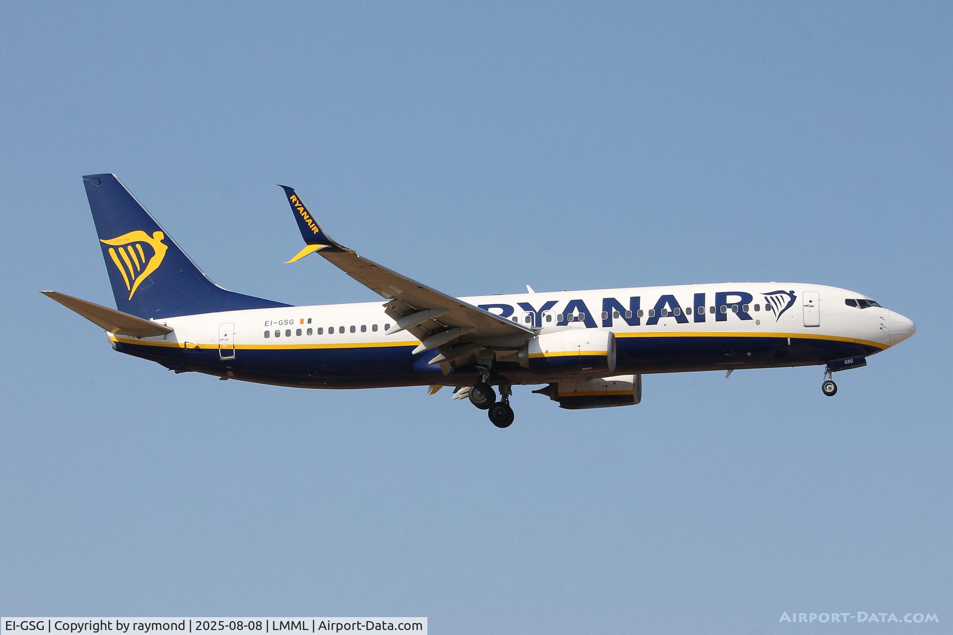 EI-GSG, 2018 Boeing 737-800 C/N 44849, Boeing 737-800 reg EI-GSG of Ryanair on final approach for RW31 landing in Malta.