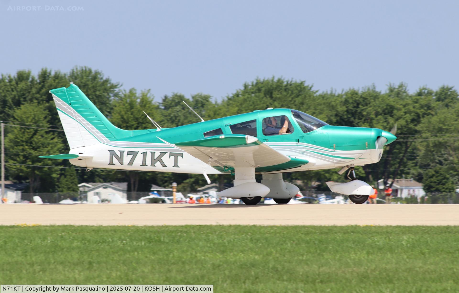 N71KT, 1965 Piper PA-28-140 C/N 28-21258, Piper PA-28-140