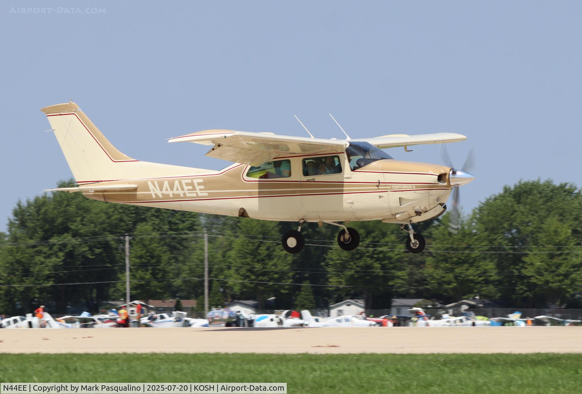 N44EE, 1979 Cessna T210N Turbo Centurion C/N 21063723, Cessna T210N
