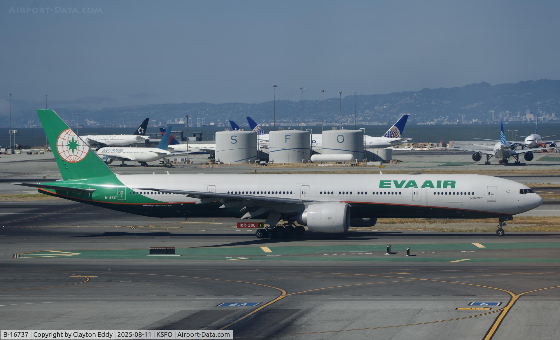B-16737, 2017 Boeing 777-3AL/ER C/N 61770, Sky Terrace SFO 2025