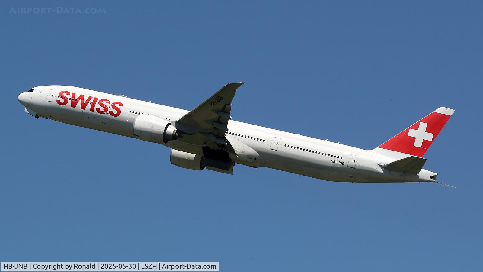 HB-JNB, 2016 Boeing 777-3DE/ER C/N 44583, at zrh