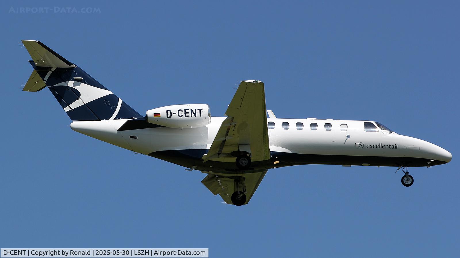 D-CENT, Cessna 525B Citation CJ3 C/N 525B0200, at zrh