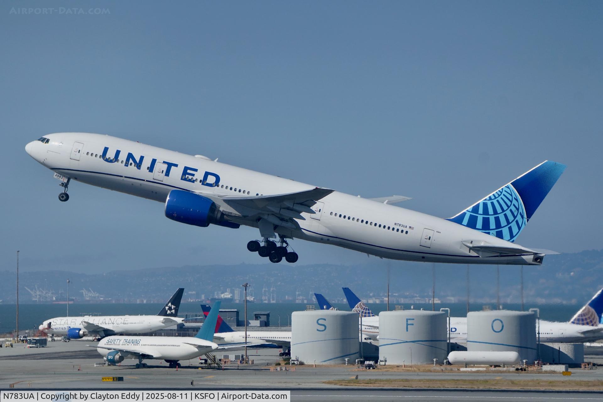N783UA, 1997 Boeing 777-222/ER C/N 26950, Sky Terrace SFO 2025