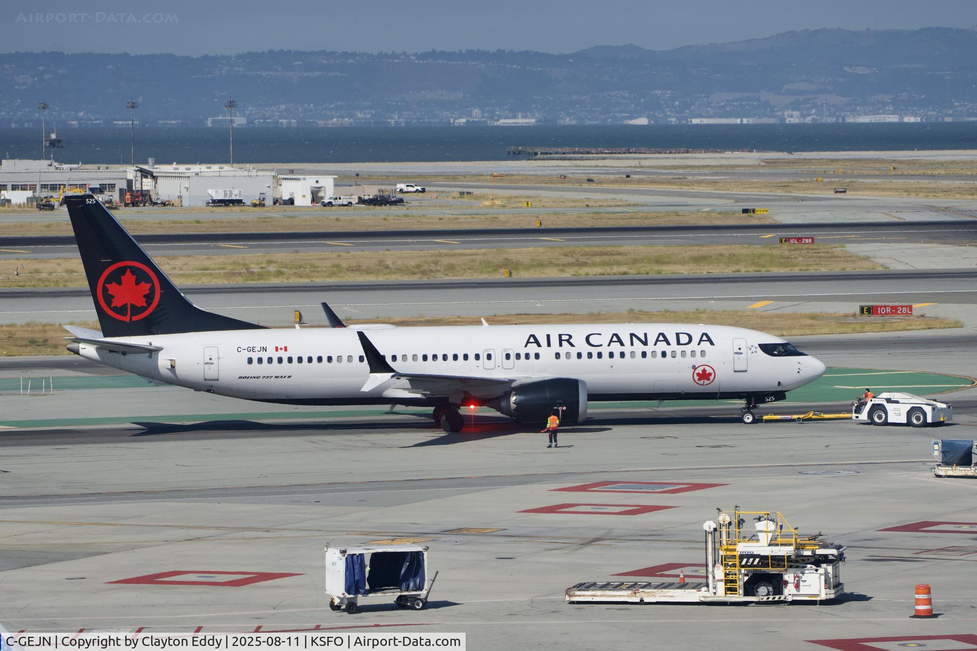 C-GEJN, 2021 Boeing 737 MAX 8 C/N 61233, Sky Terrace SFO 2025