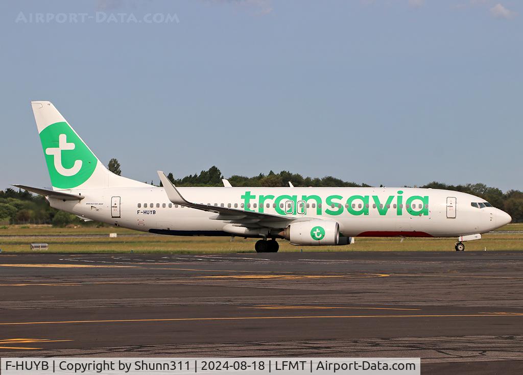 F-HUYB, 2017 Boeing 737-8JP C/N 42274, Taxiing to the Terminal after landing...