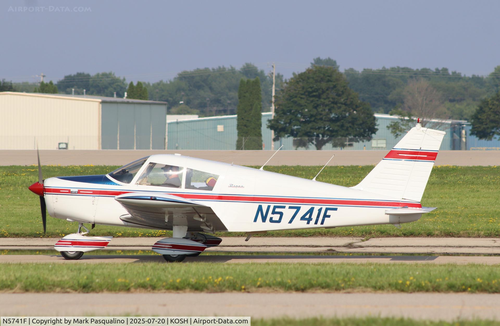 N5741F, 1968 Piper PA-28-140 C/N 28-25043, Piper PA-28-140