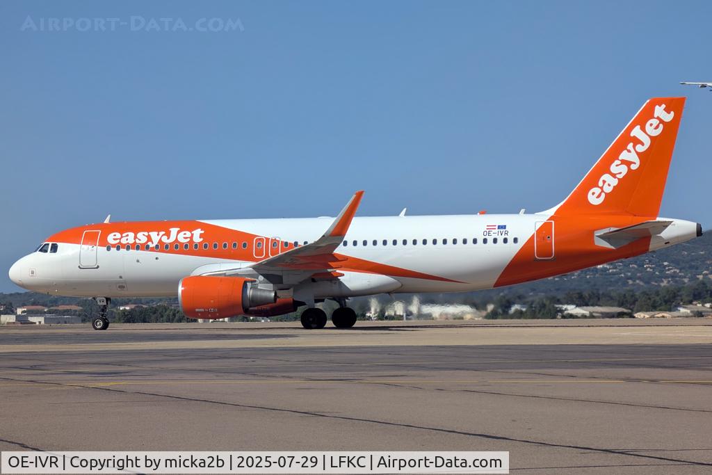 OE-IVR, 2016 Airbus A320-214 C/N 7243, Parked