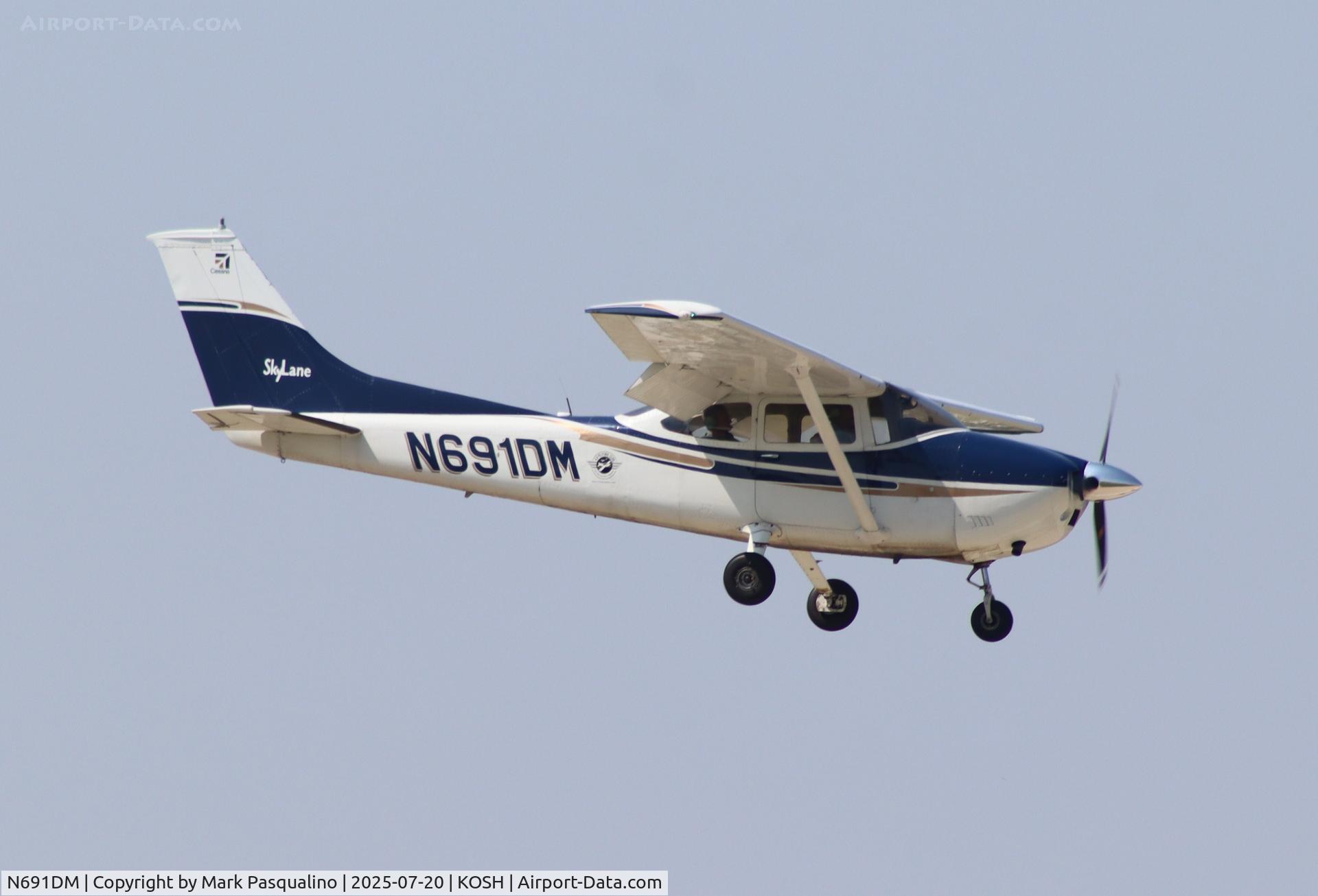 N691DM, 1975 Cessna 182P Skylane C/N 18263984, Cessna 182P