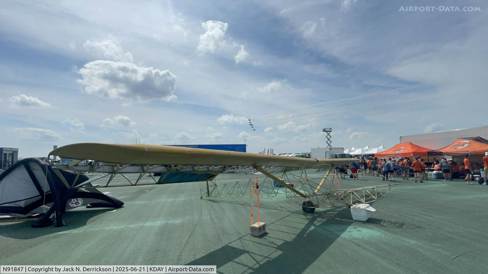 N91847, 1946 Schweizer SGU 2-22 C/N 22, Dayton airshow 2025