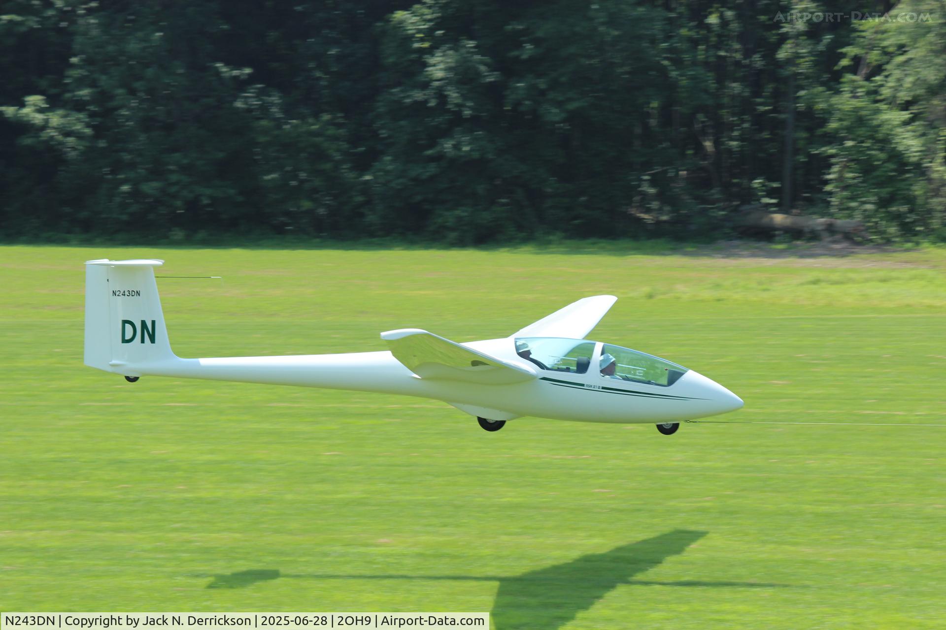 N243DN, 2025 Schleicher ASK-21B C/N 211024, DN first flight