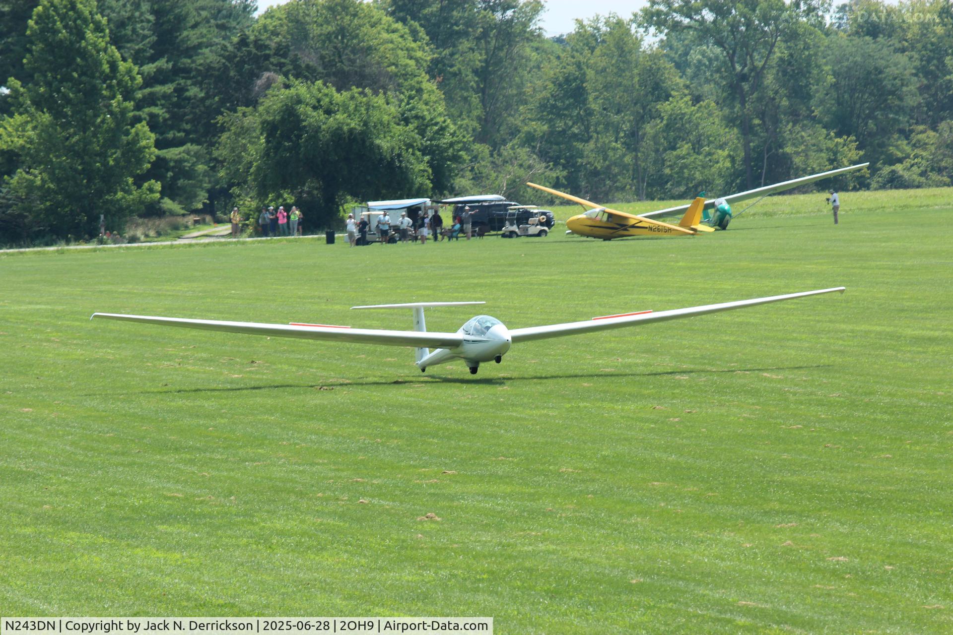 N243DN, 2025 Schleicher ASK-21B C/N 211024, DN first flight