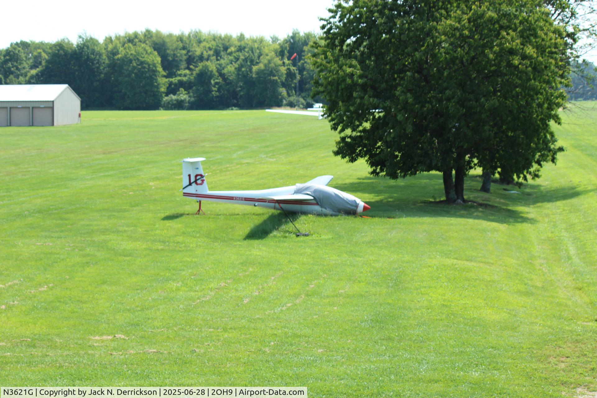 N3621G, 1981 Schweizer SGS 1-36 C/N 37, DN first flight