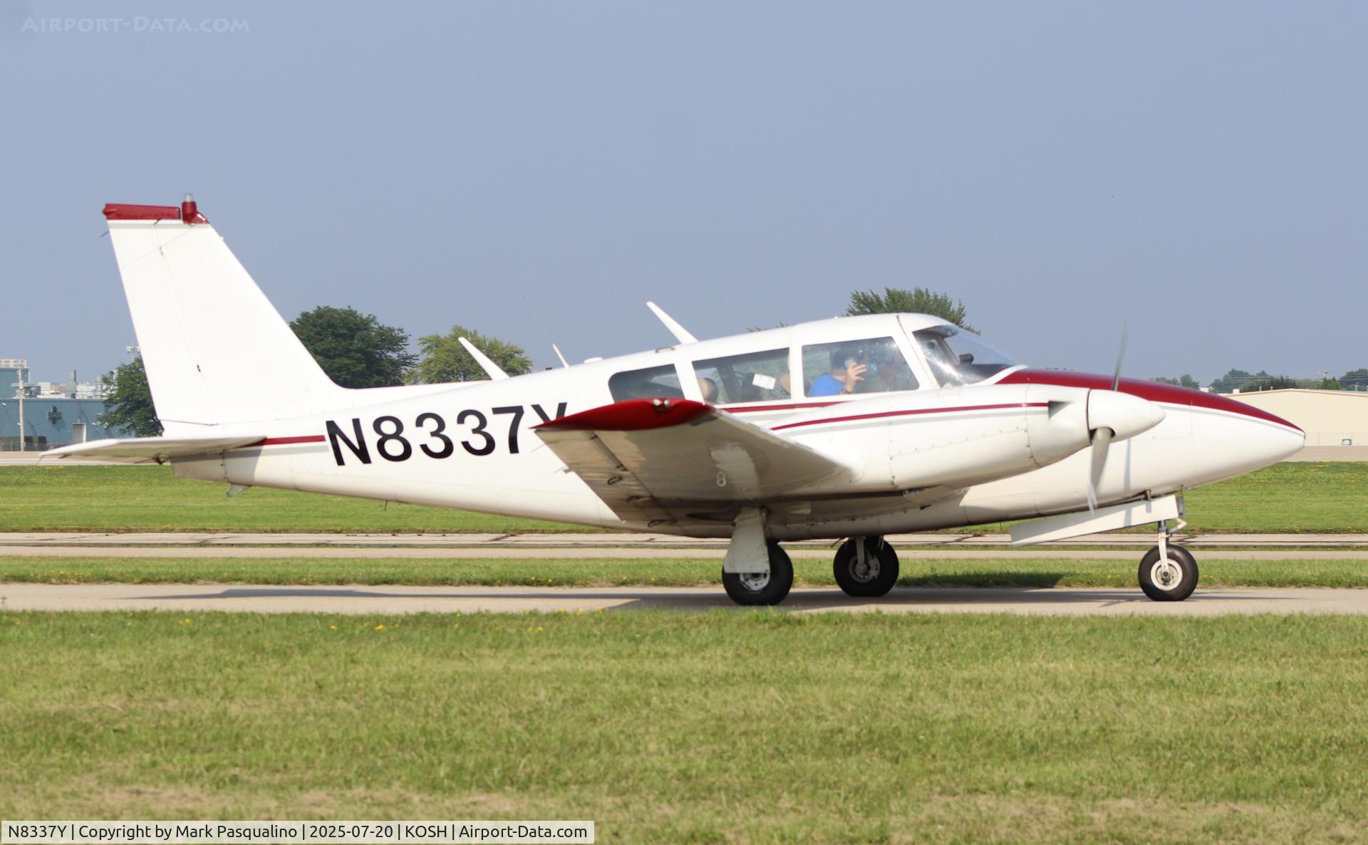 N8337Y, 1967 Piper PA-30 Twin Comanche C/N 30-1483, Piper PA-30