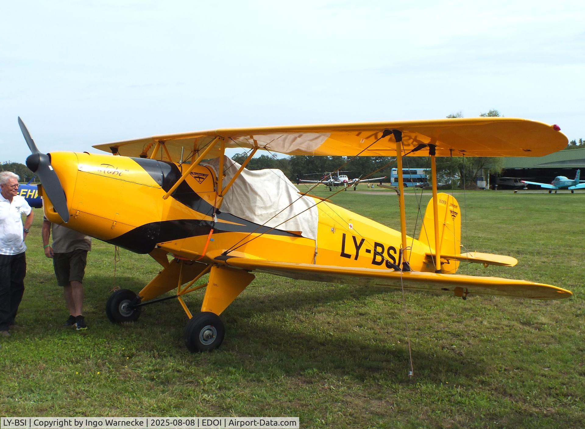 LY-BSI, Serwis Samolotów Historycznych T-131PA Jungmann C/N 003, Serwis Samolotów Historycznych (SSH, Historic Aircraft Services) T-131PA Jungmann at Bienenfarm airfield during the 2025 Quax Bücker-Treffen (Bücker-Meeting) and Vintage Aerobatic World Championships