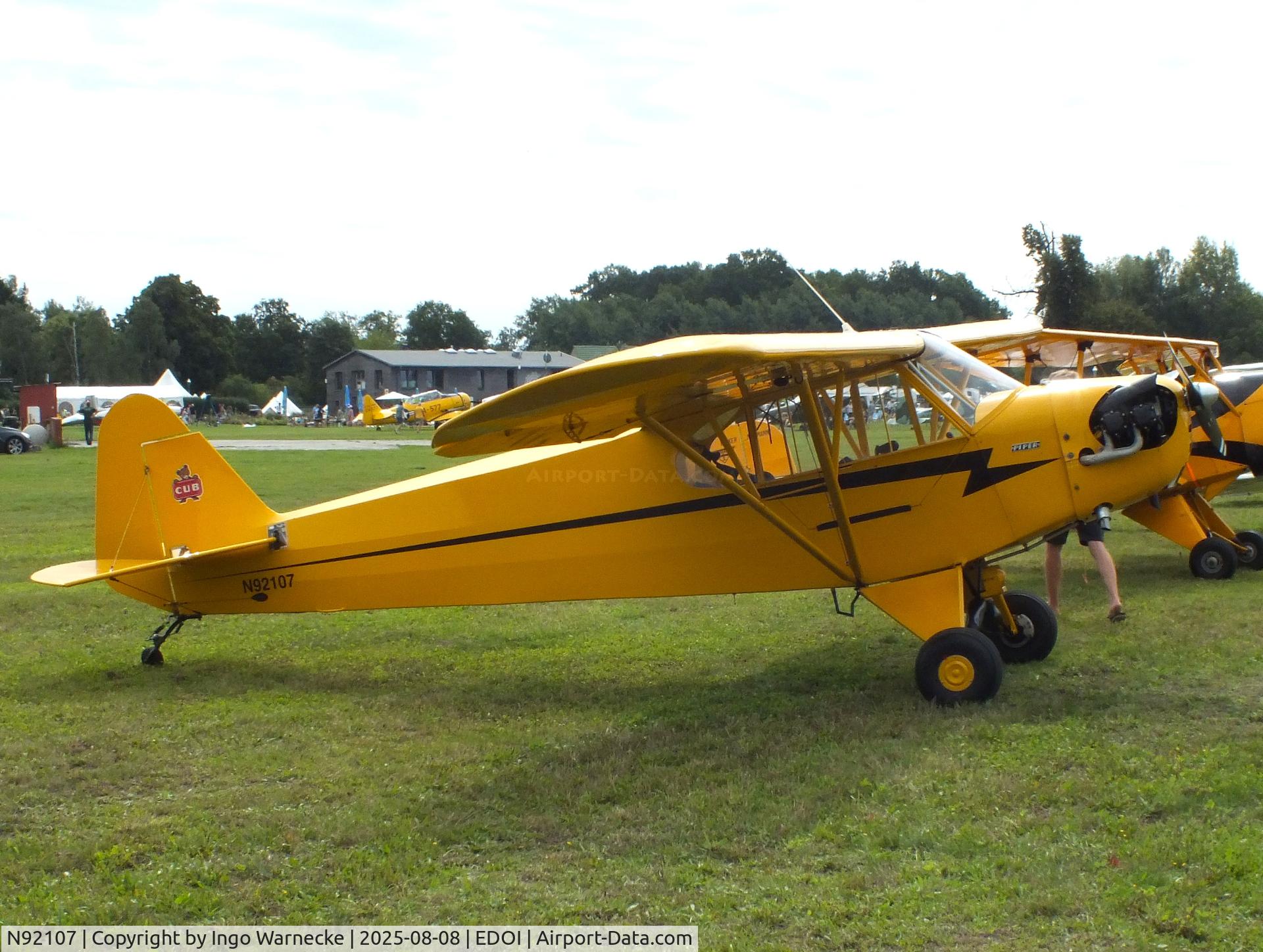 N92107, 1946 Piper J3C-65 Cub C/N 16544, Piper J3C-65 Cub at Bienenfarm airfield during the 2025 Quax Bücker-Treffen (Bücker-Meeting) and Vintage Aerobatic World Championships