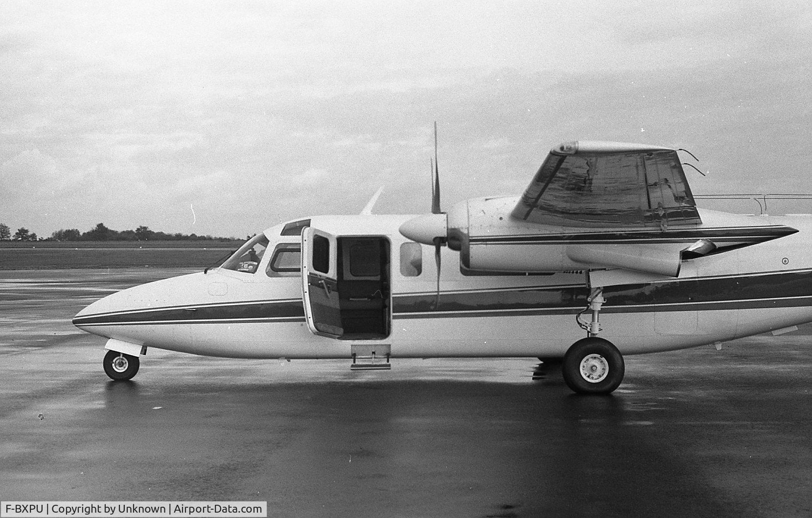 F-BXPU, Aero Commander 681 Hawk Commander C/N 6045, Photo taken sometime in the late 70s early 80s in Rennes airport.