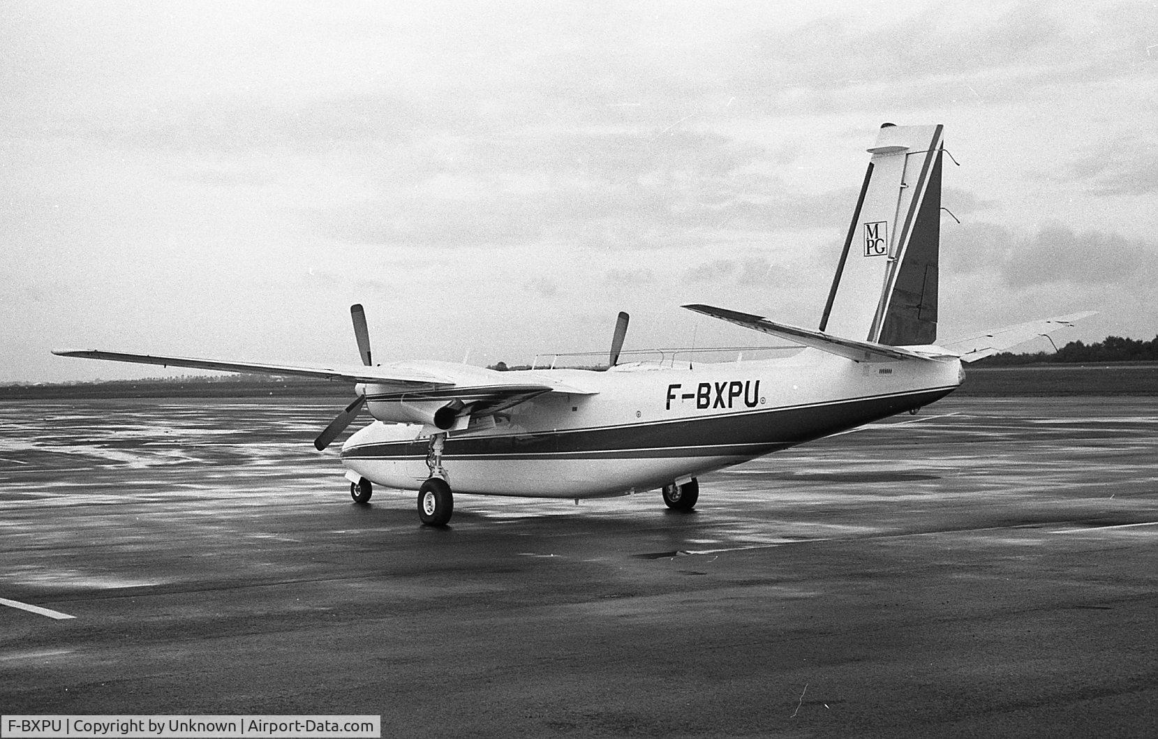 F-BXPU, Aero Commander 681 Hawk Commander C/N 6045, Photo taken sometime in the late 70s early 80s in Rennes airport.