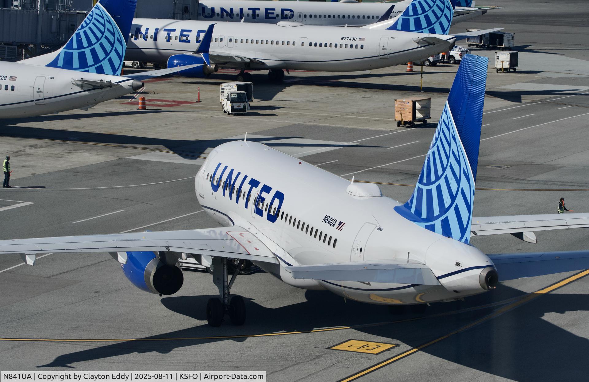 N841UA, 2001 Airbus A319-131 C/N 1545, Sky Terrace SFO 2025