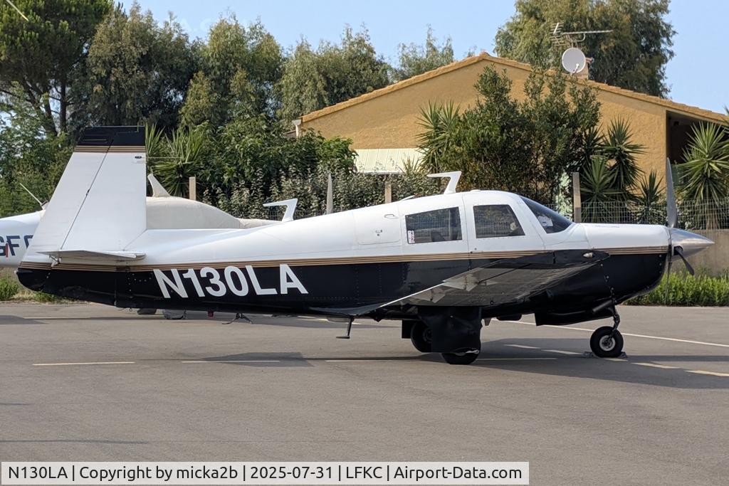 N130LA, 1975 Mooney M20E C/N 21-1175, Parked