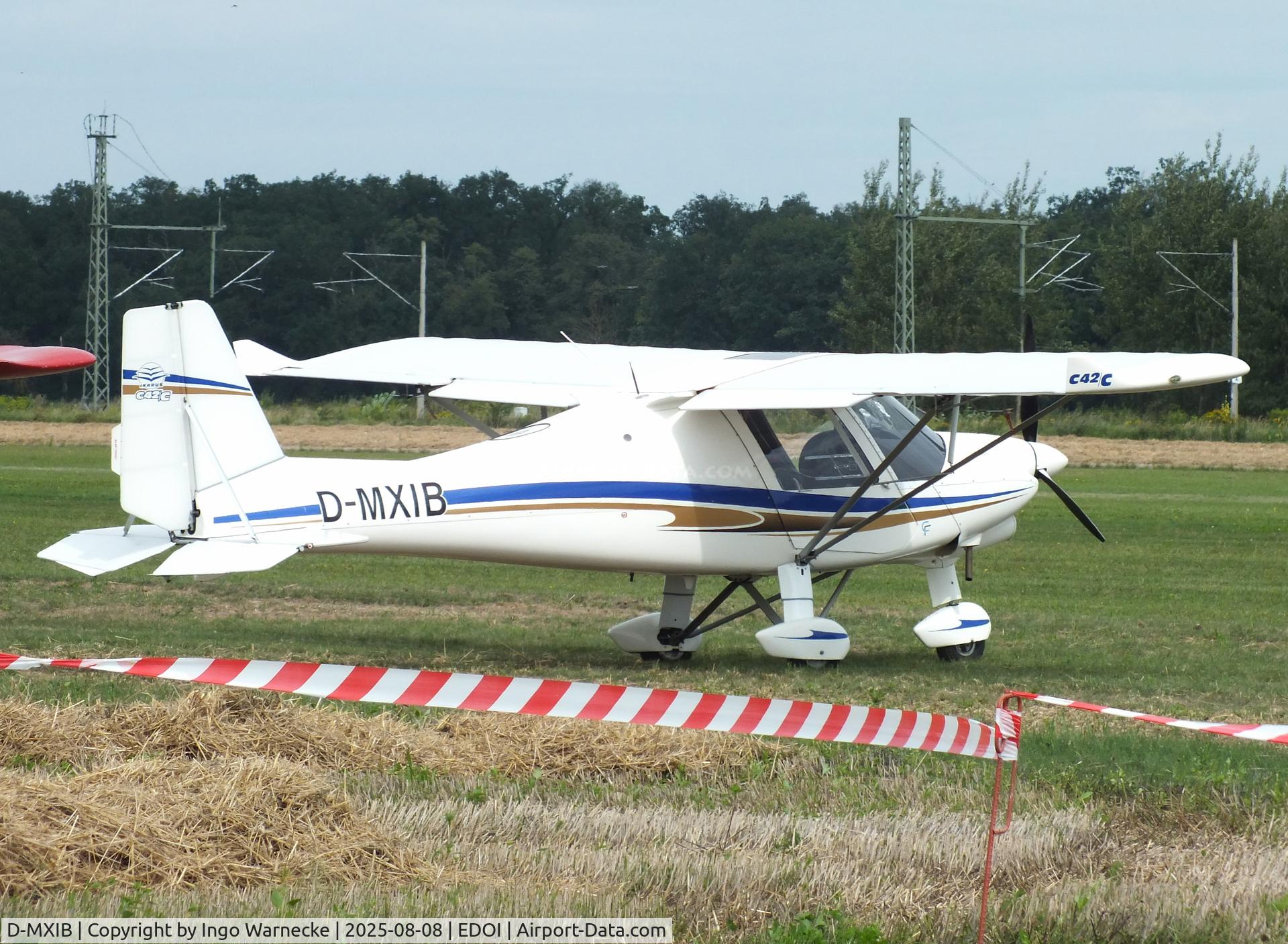 D-MXIB, Comco Ikarus C42 Cyclone C/N Not found D-MXIB, Comco Ikarus C42C Cyclone at Bienenfarm airfield during the 2025 Quax Bücker-Treffen (Bücker-Meeting) and Vintage Aerobatic World Championships