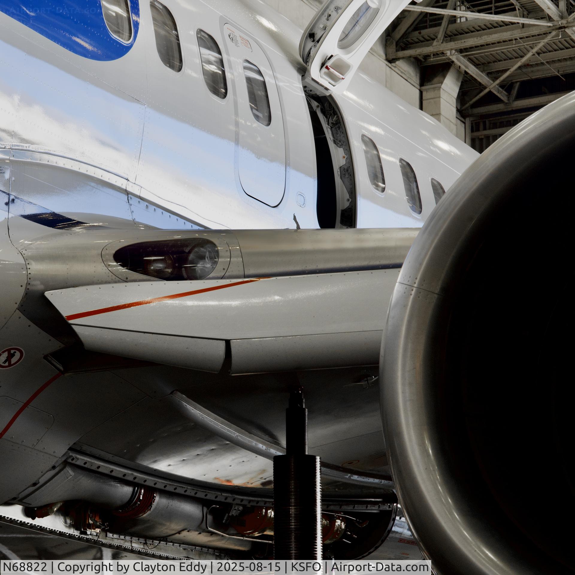N68822, 2014 Boeing 737-924/ER C/N 42178, SFO 2025